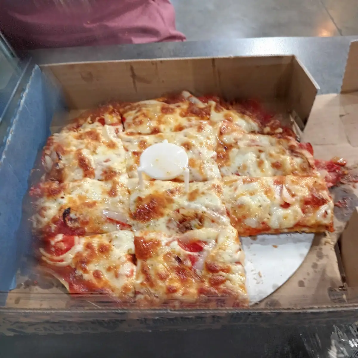 Thin Crust Pizza