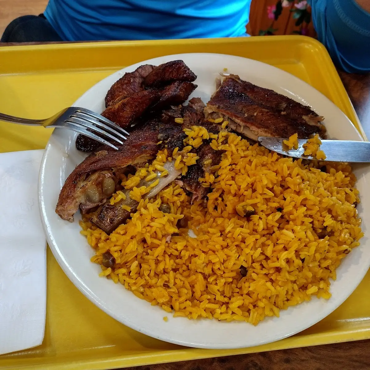 Arroz Amarillo Con Costillas