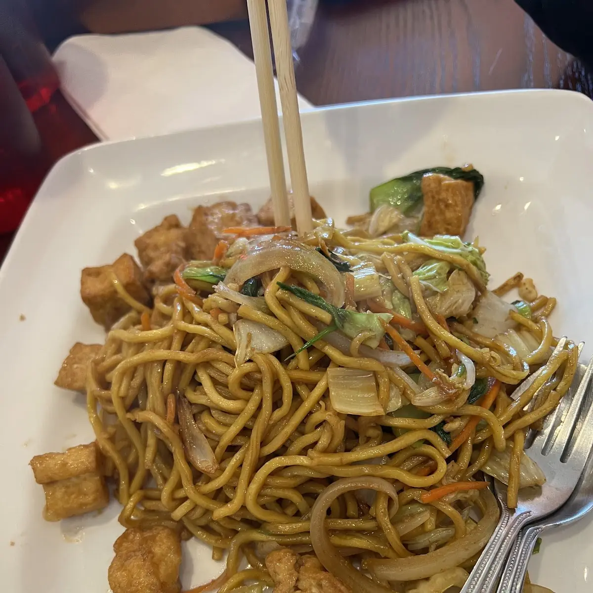 Tofu Veggie Lo Mein