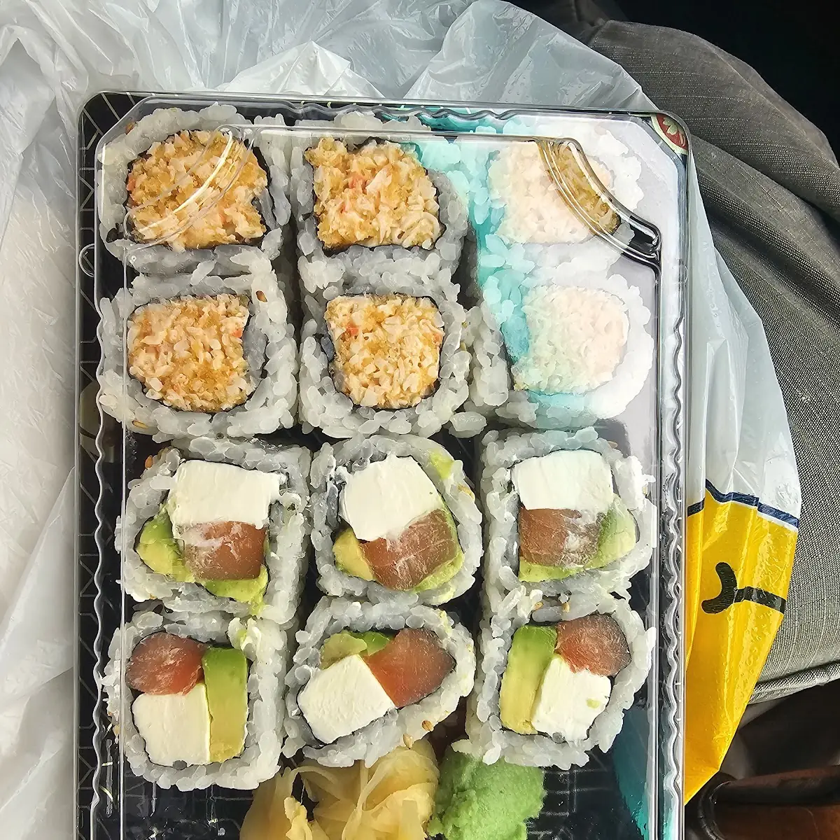 Philadelphia Roll Spicy Crab Roll