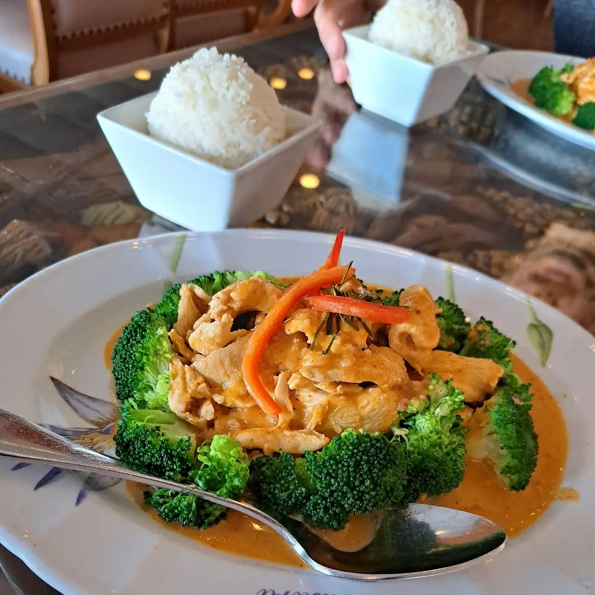 Pad Khing Onn