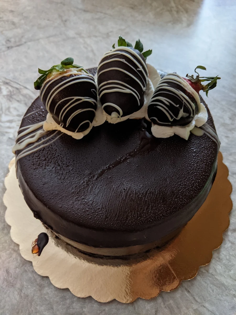 Chocolate Strawberry Cheesecake