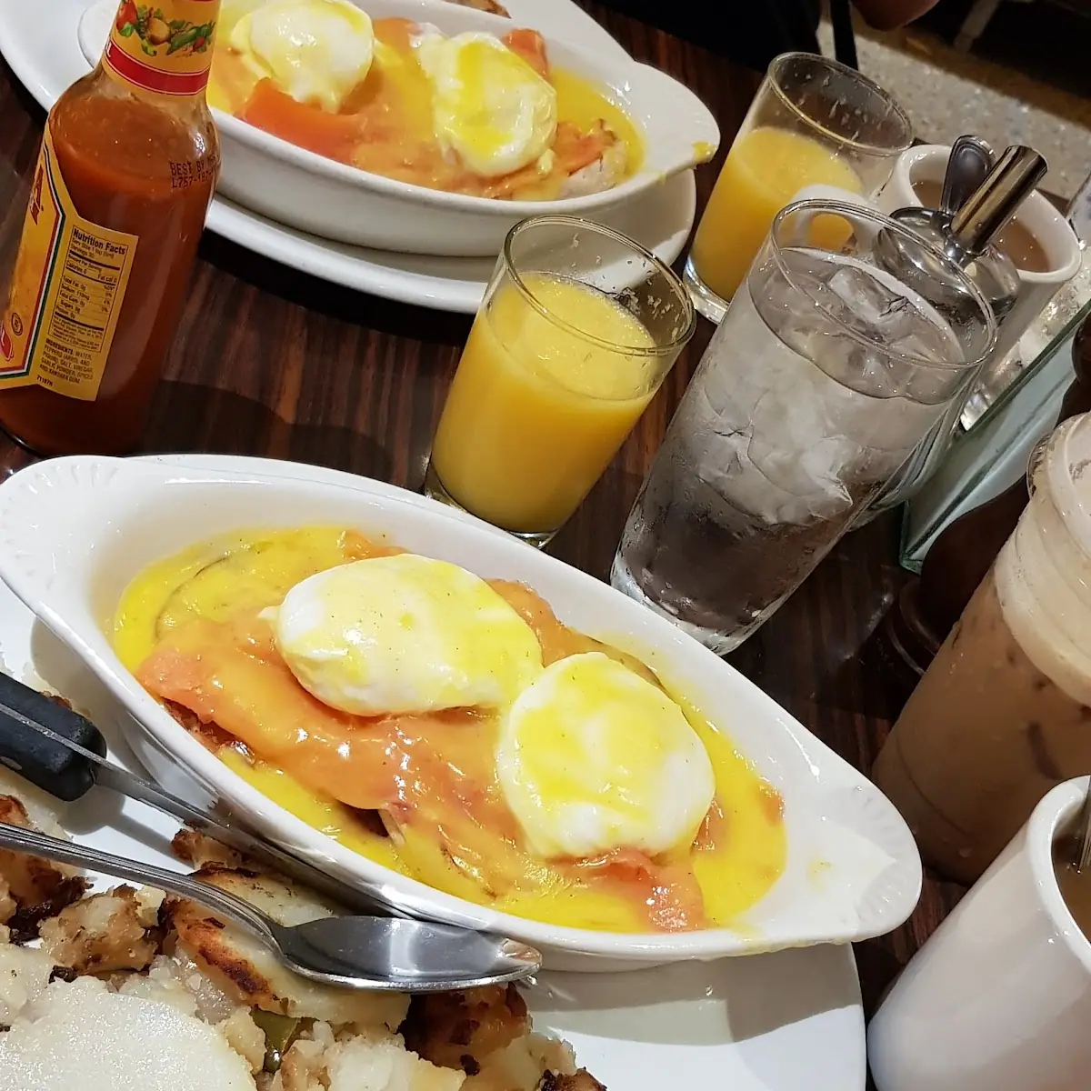 Salmon Benedict