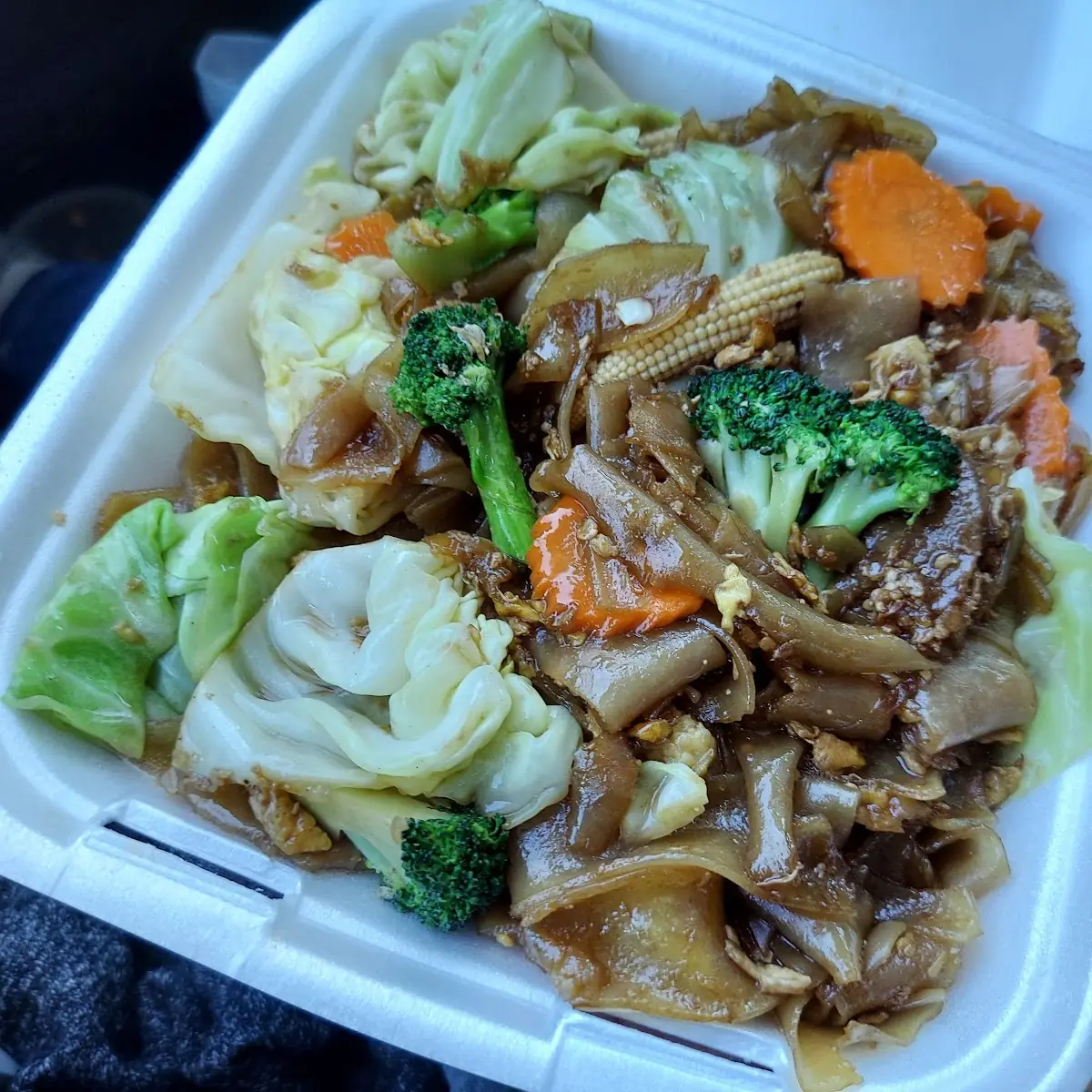 Pad See Iew Noodle