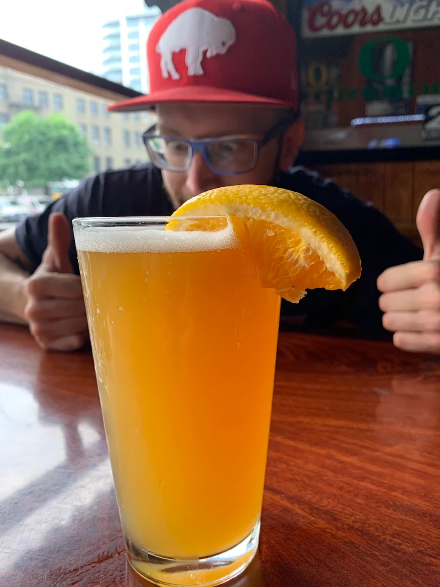 Blue Moon Belgian White