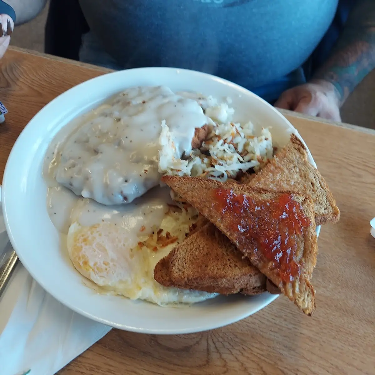 Half Biscuit & Gravy