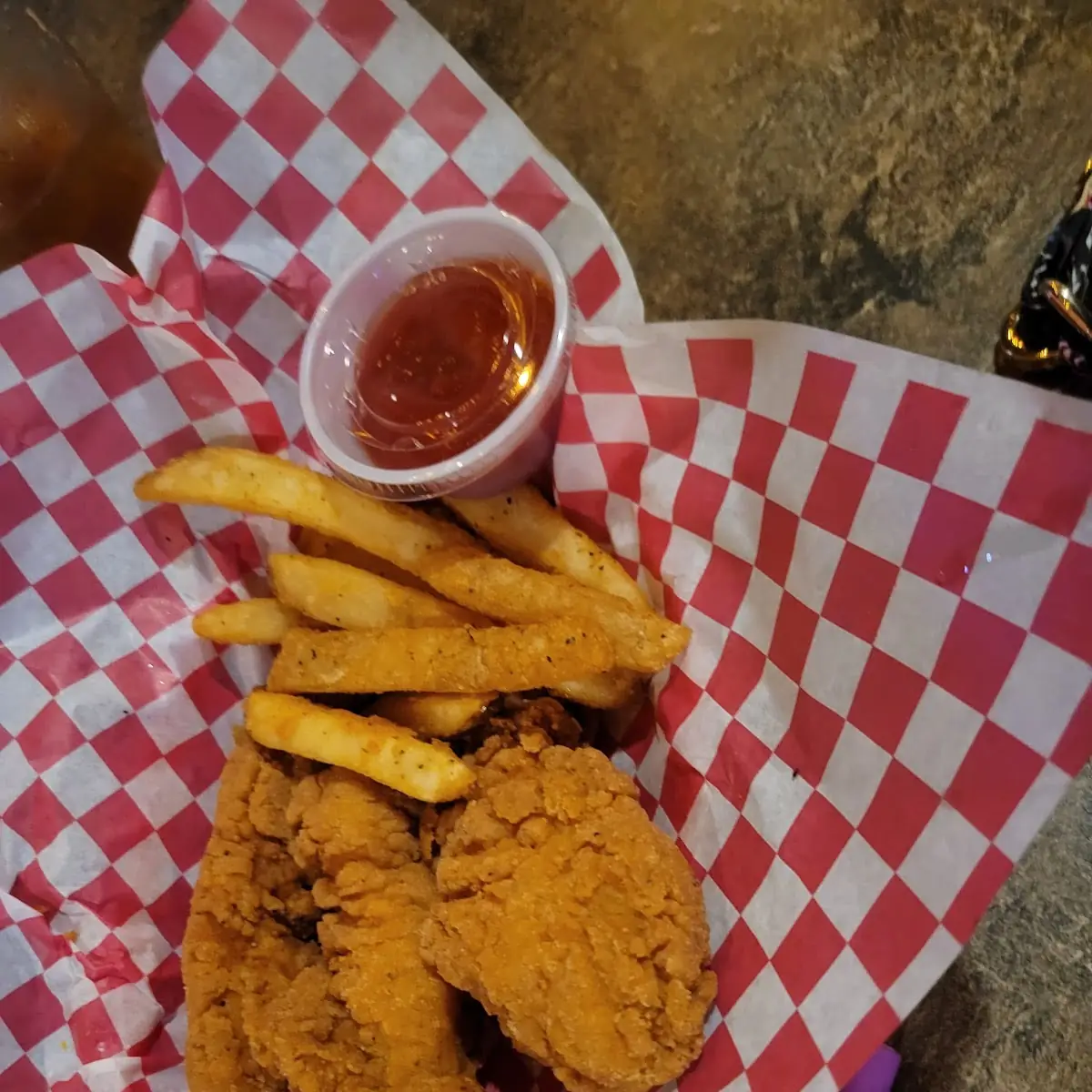 Kid's Chicken Strip Basket