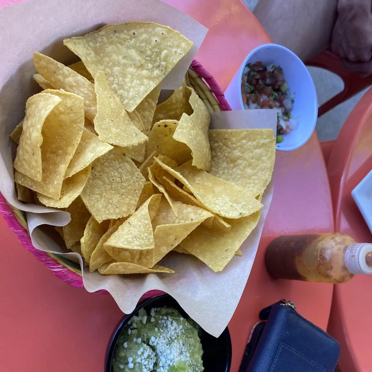 Chips Guacamole & Salsa