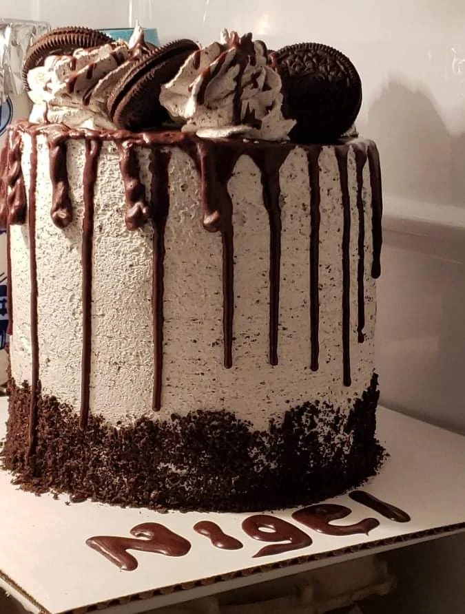 Cookies & Cream Cake