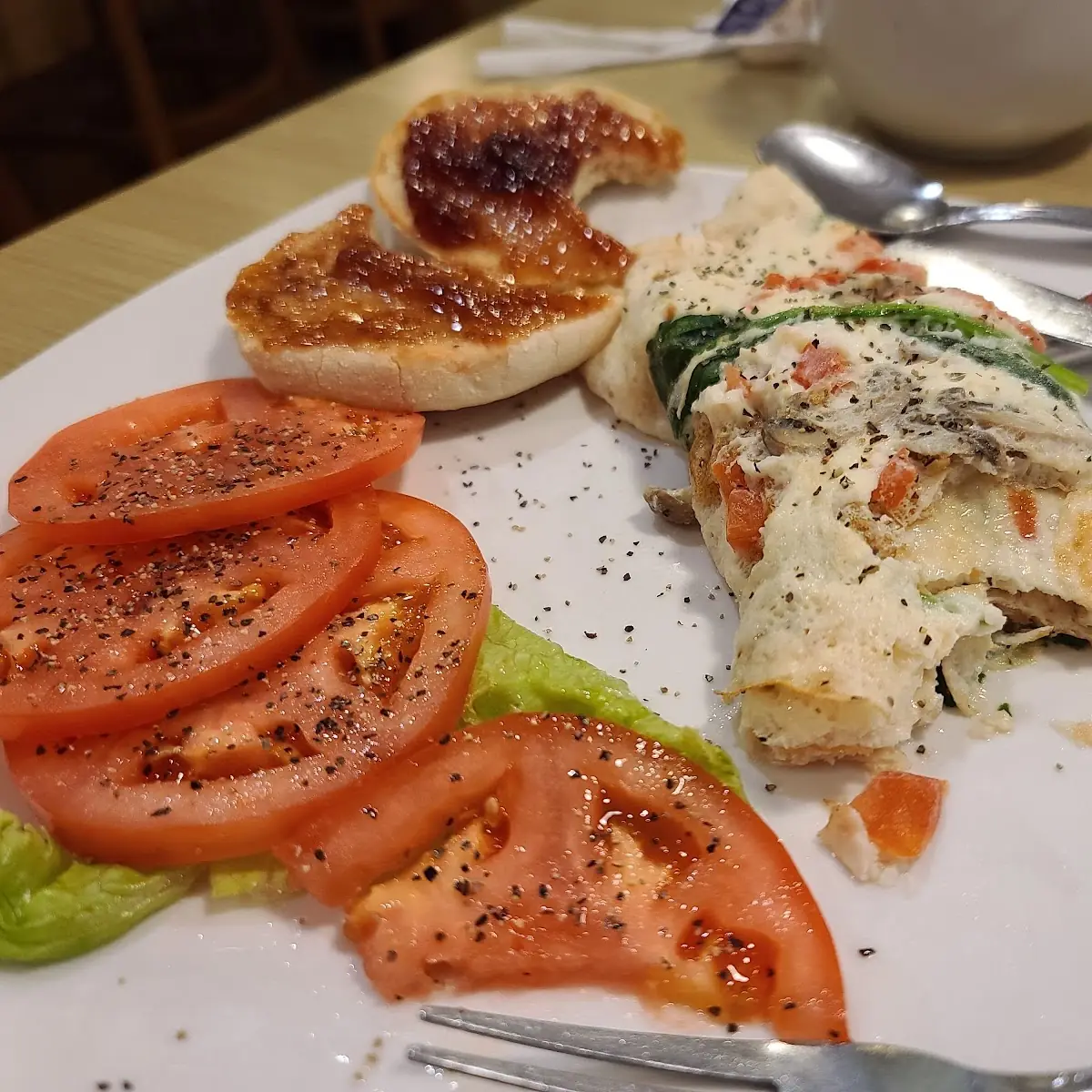 Spinach and Mushroom Egg White Omlet