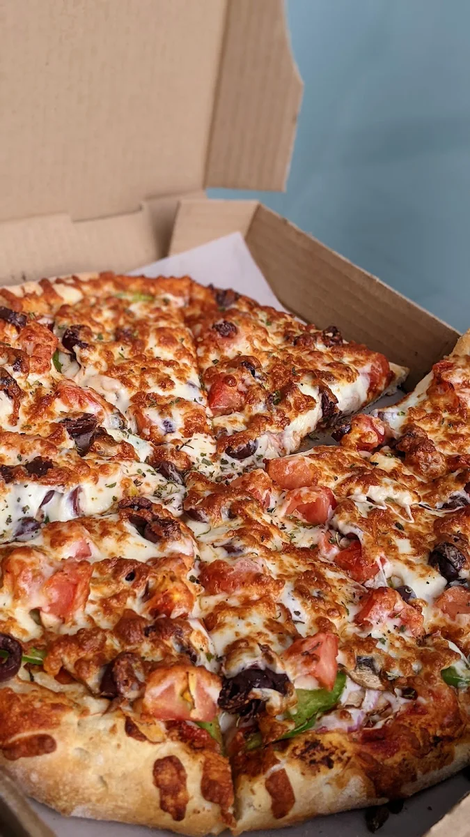 Fresh Veggie Pizza