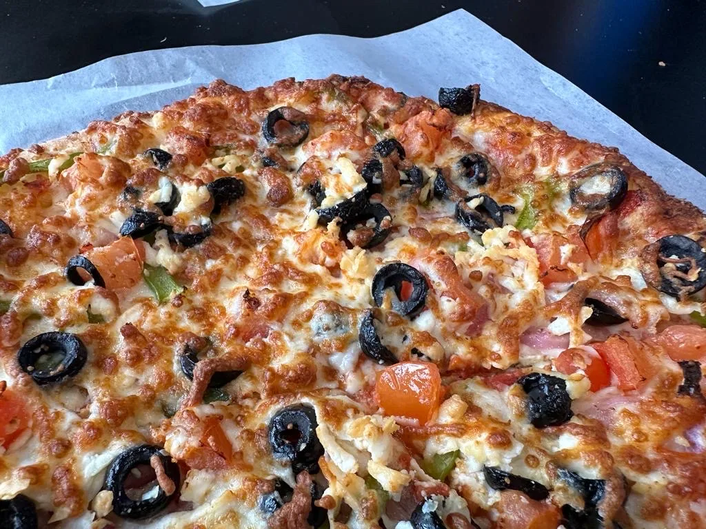 Mediterranean Pizza