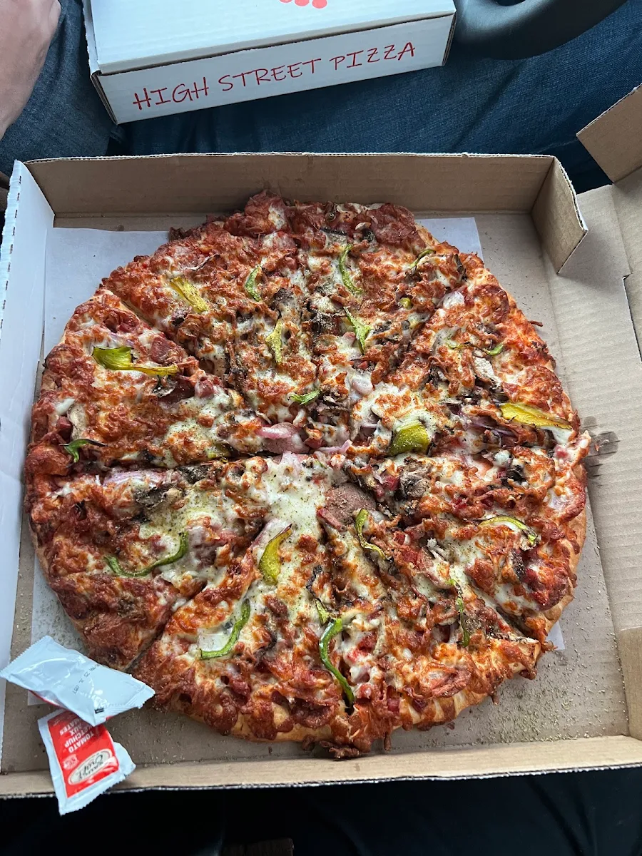 Persian Mix Pizza