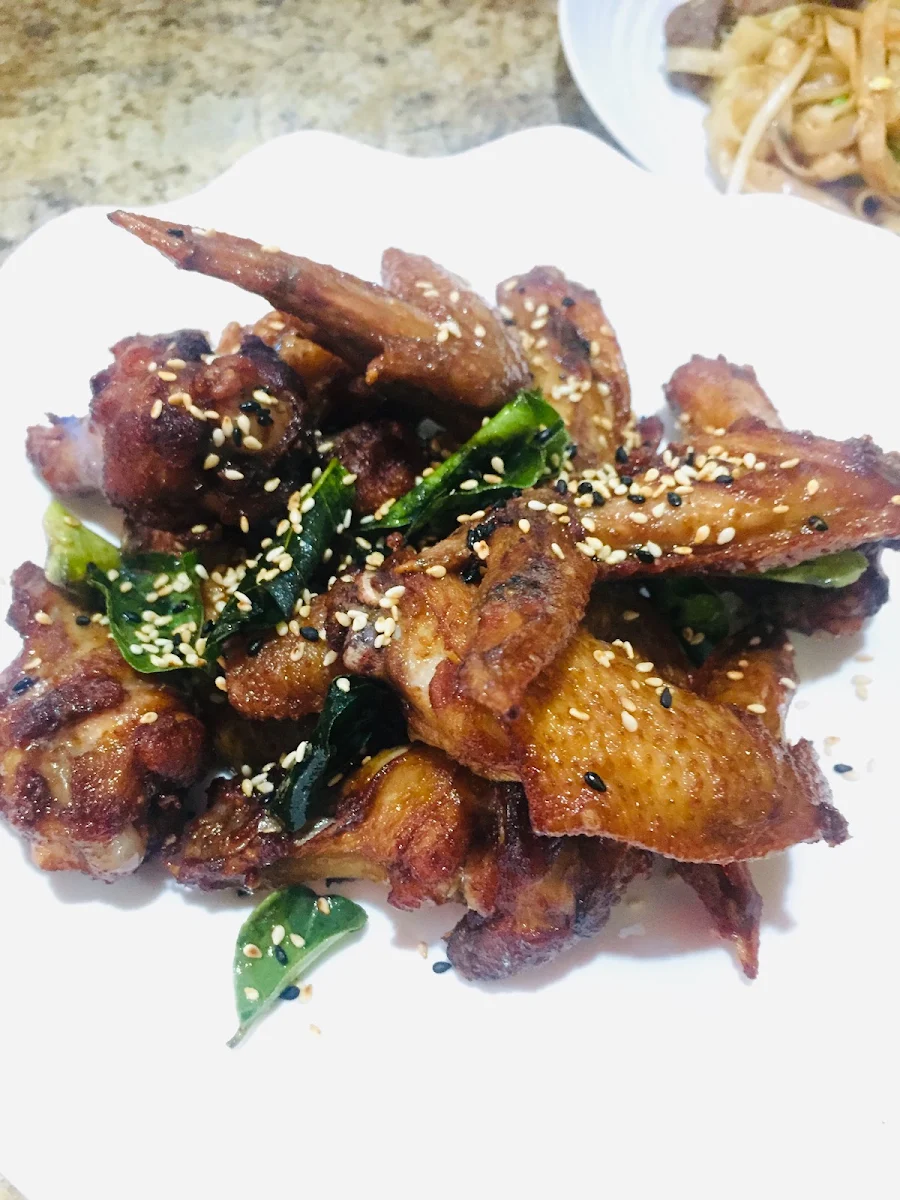 Chicken Wing Thai Style, Viet Thai Kitchen