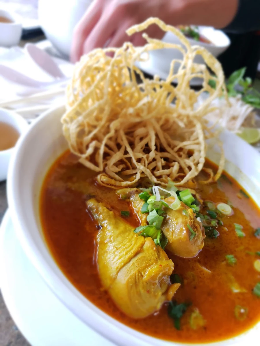 C2 Lemongrass Chicken combo