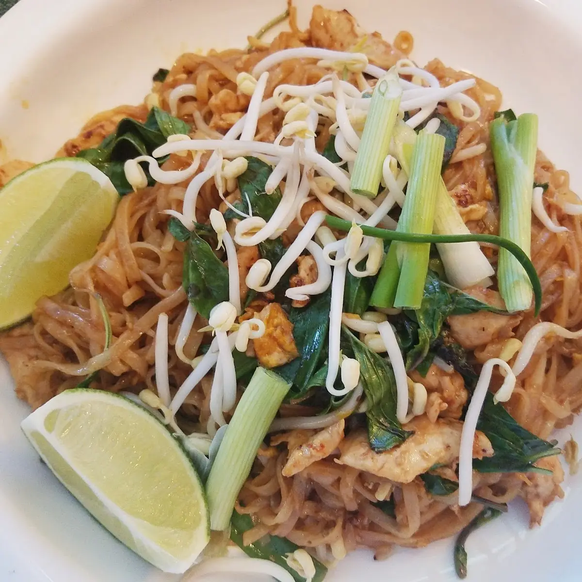 Chicken Pad Thai
