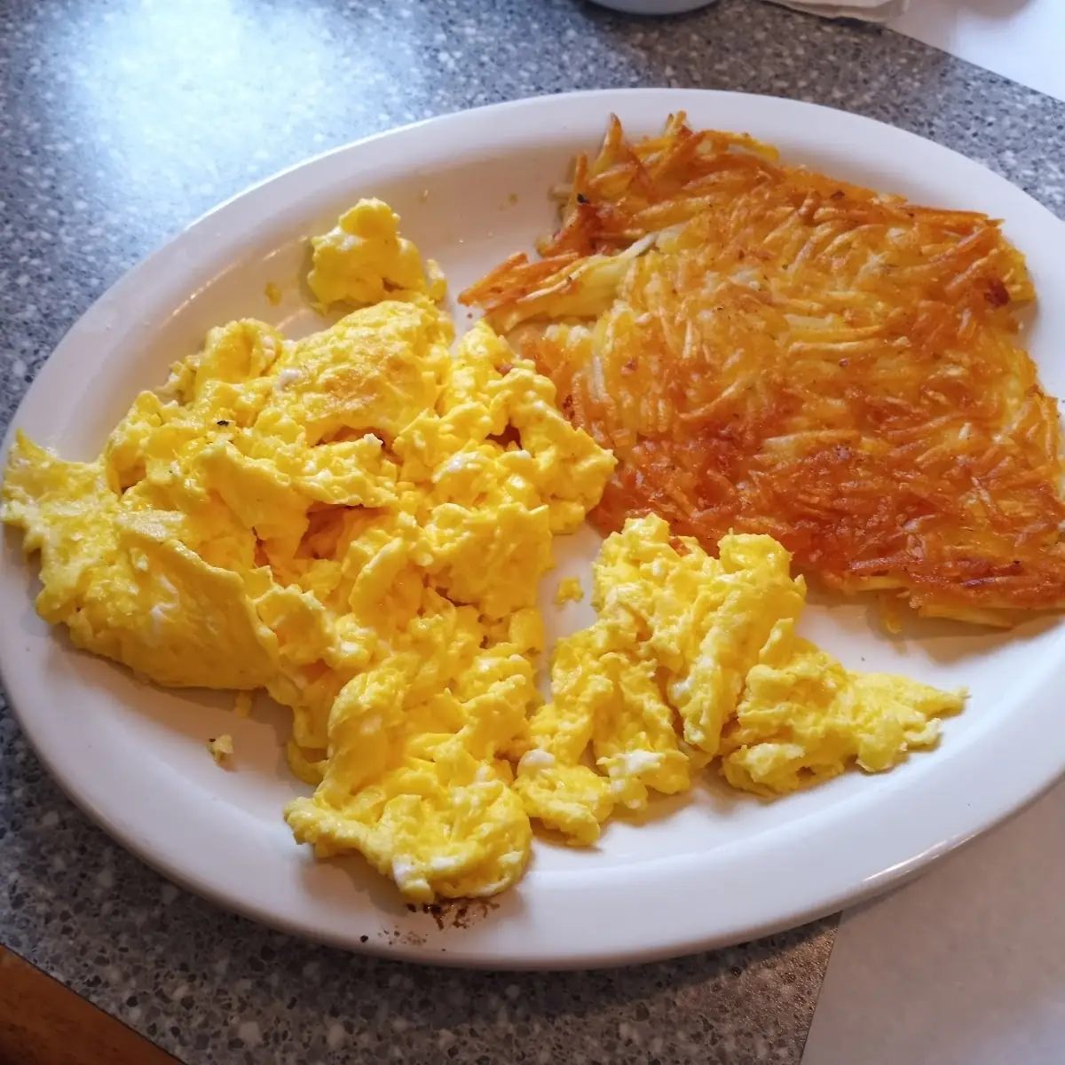 Scrambled Eggs and Hashbrowns