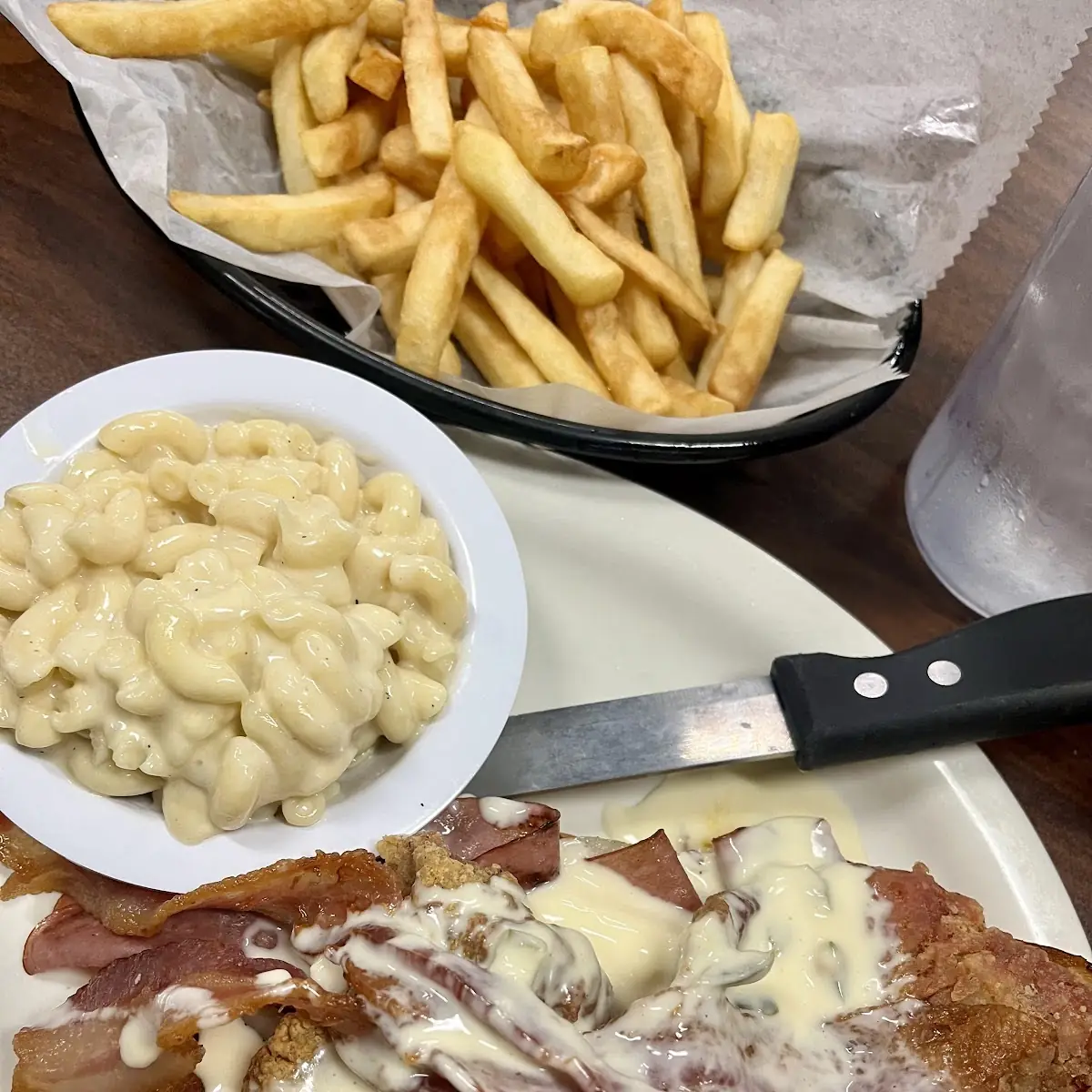Sandwich Mac N Cheese