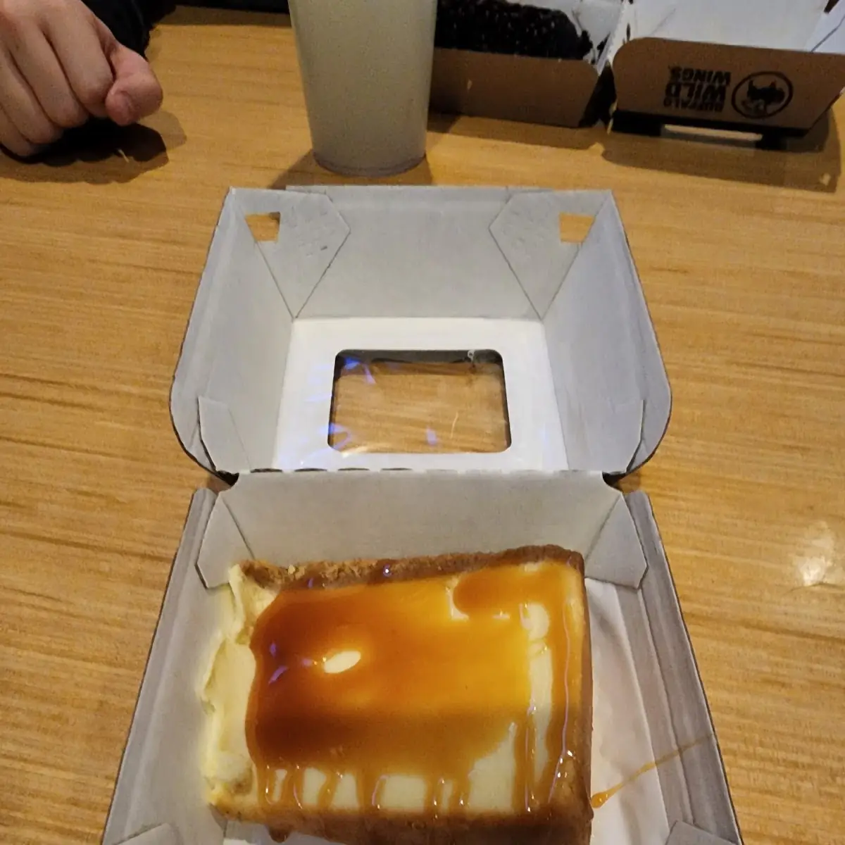 Cheese Cake with Caramel Drizzle