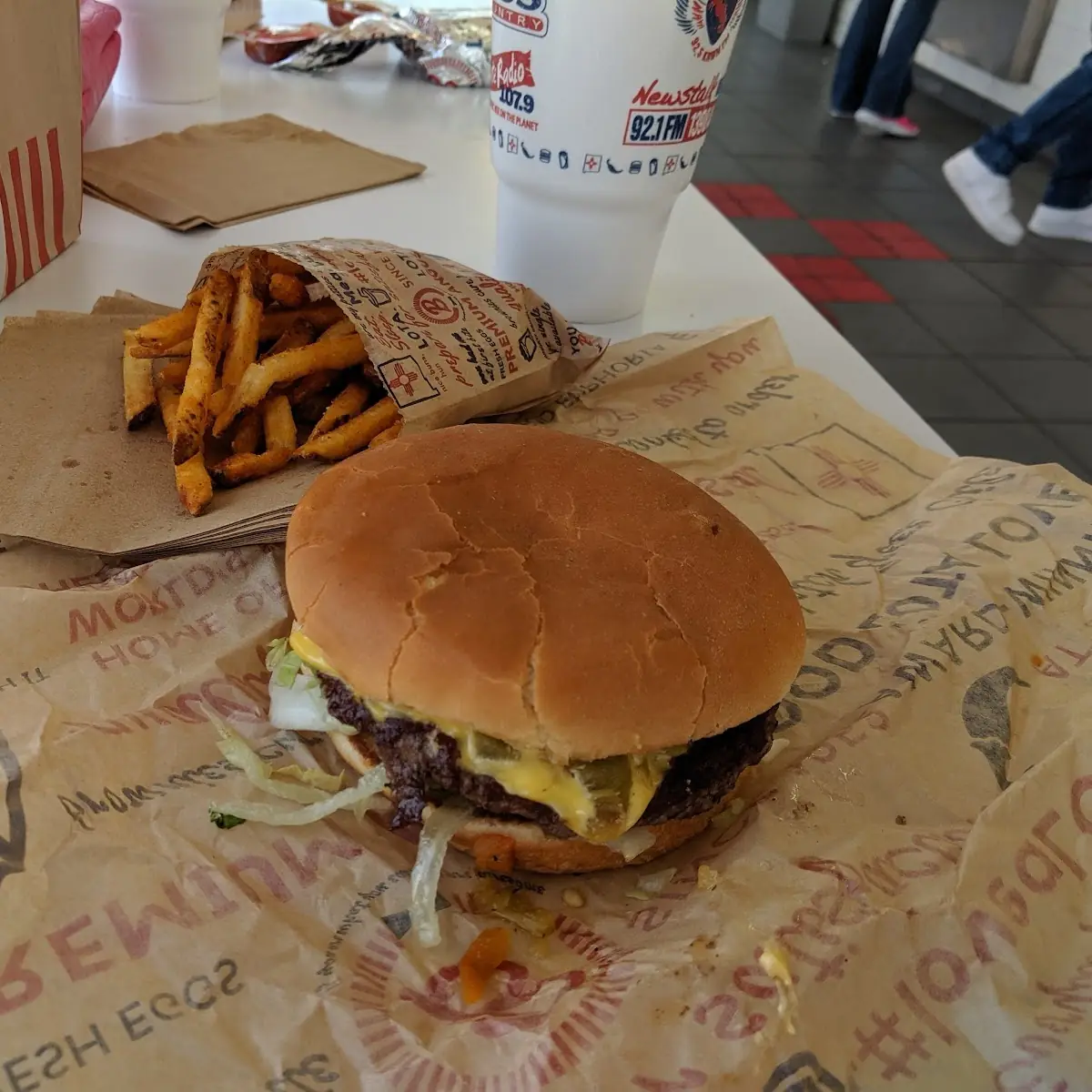 Lota Burger with Green Chile and Cheese