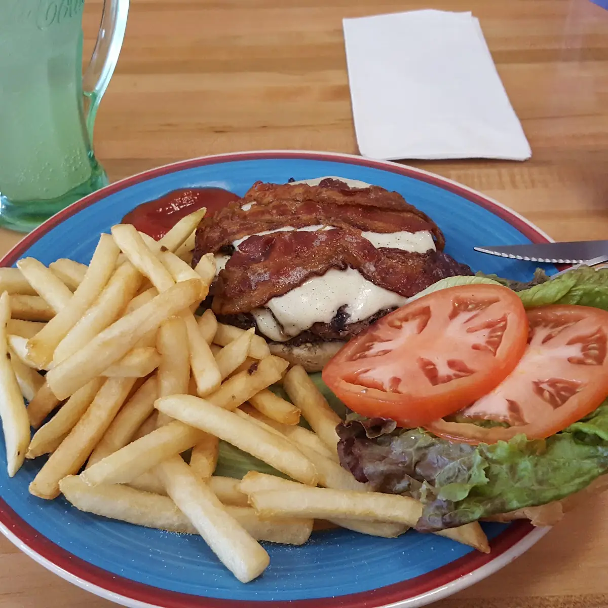 Bacon Cheeseburger