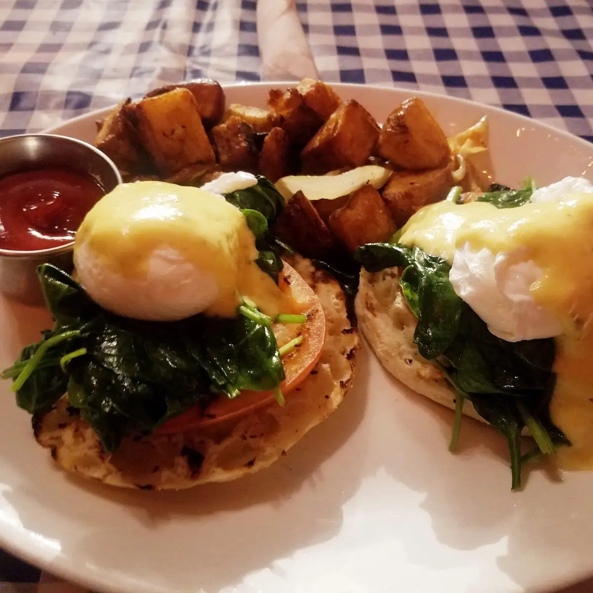Eggs Benedict