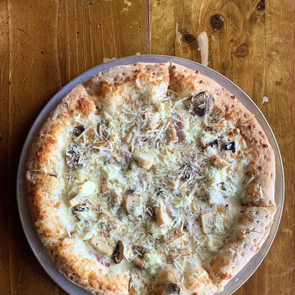Chicken Alfredo Pizza