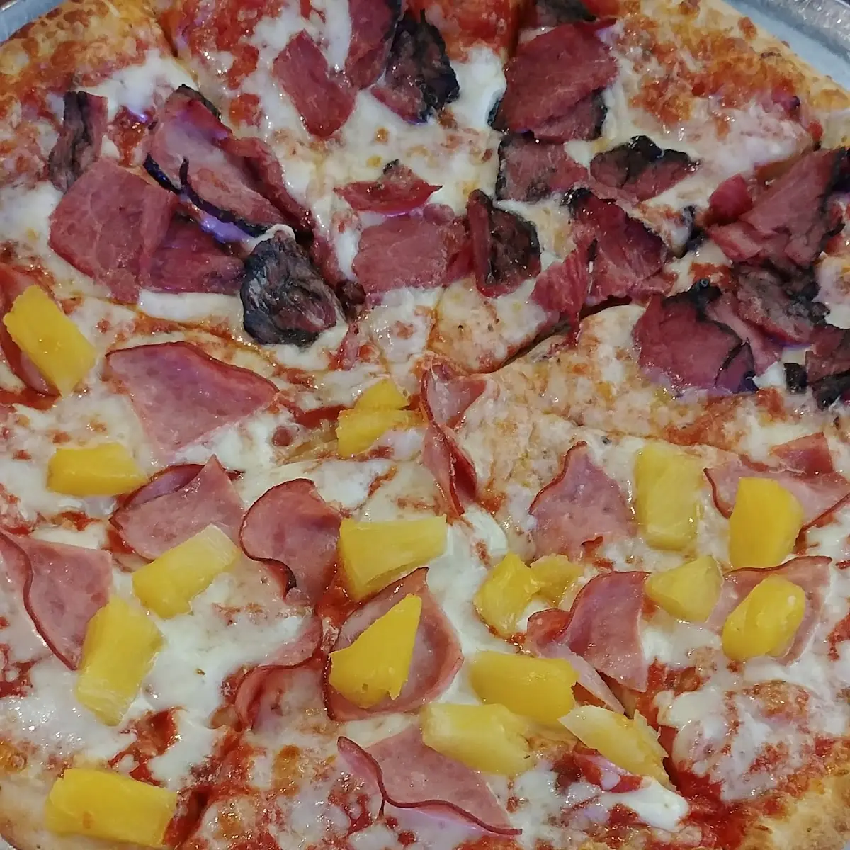 Hawaiian Pizza