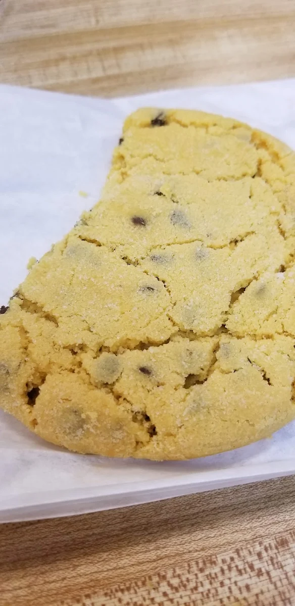 Chocolate Chip Cookie