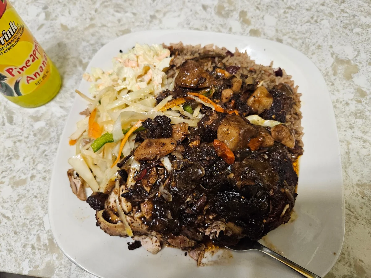 Highlights, Mundys Catering