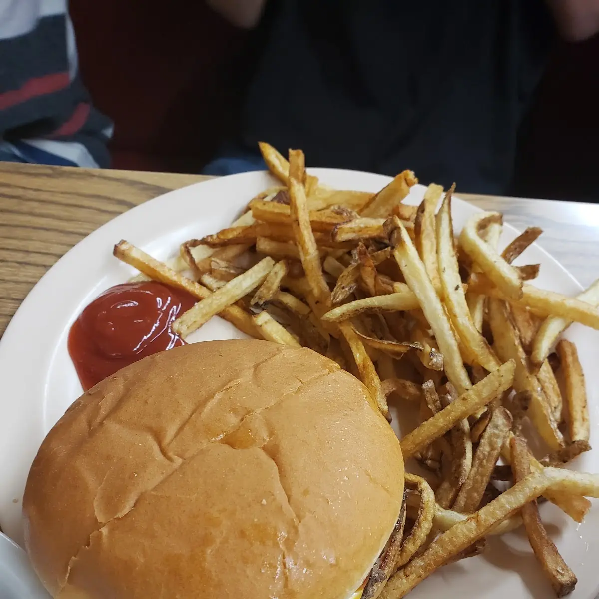 Cheeseburger and Fries