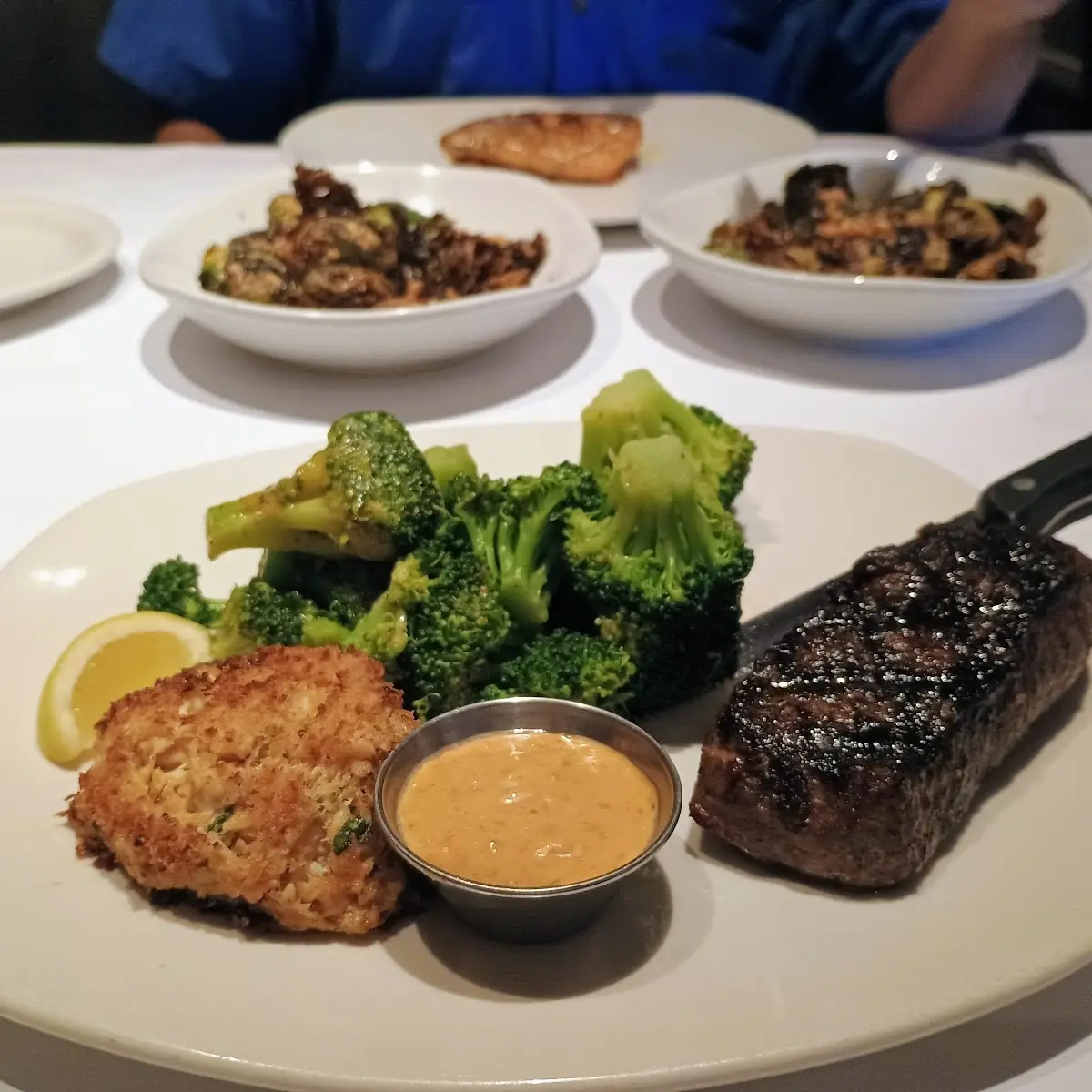 Sirloin & Crab Cake