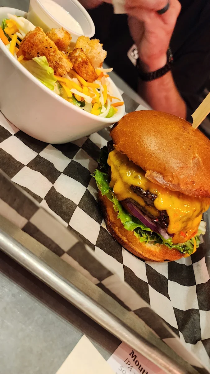 Double Cheeseburger