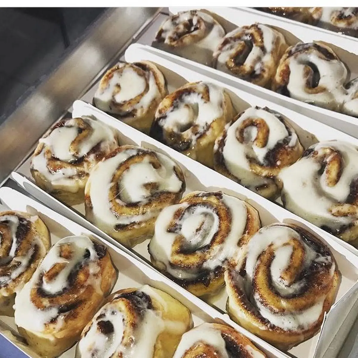 Cinnabon Mini Rolls