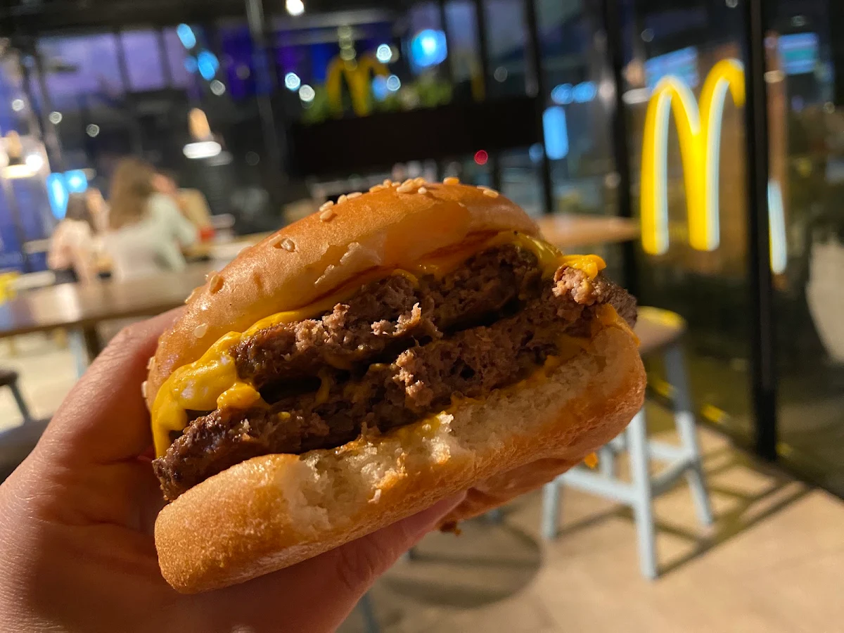 Double Quarter Pounder, McDonald's Freshwater Place