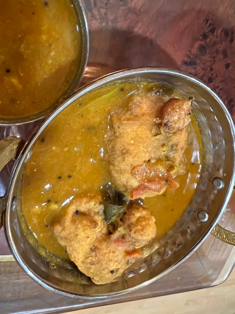 Sambar Vada, Ilai South Indian Restaurant