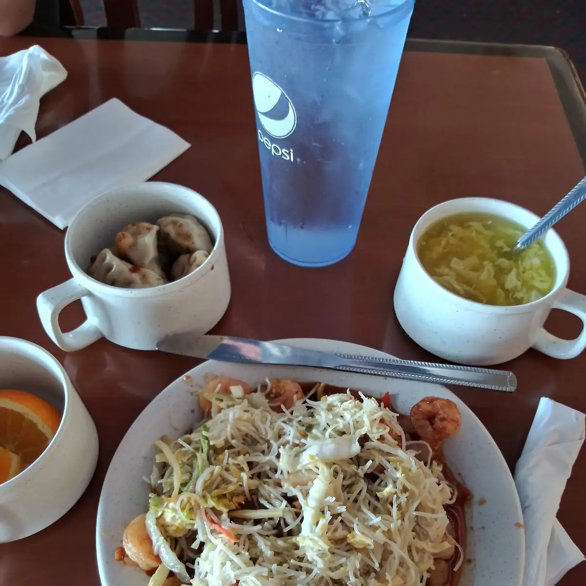 Shrimp Scallops Veggies & Rice Noodles