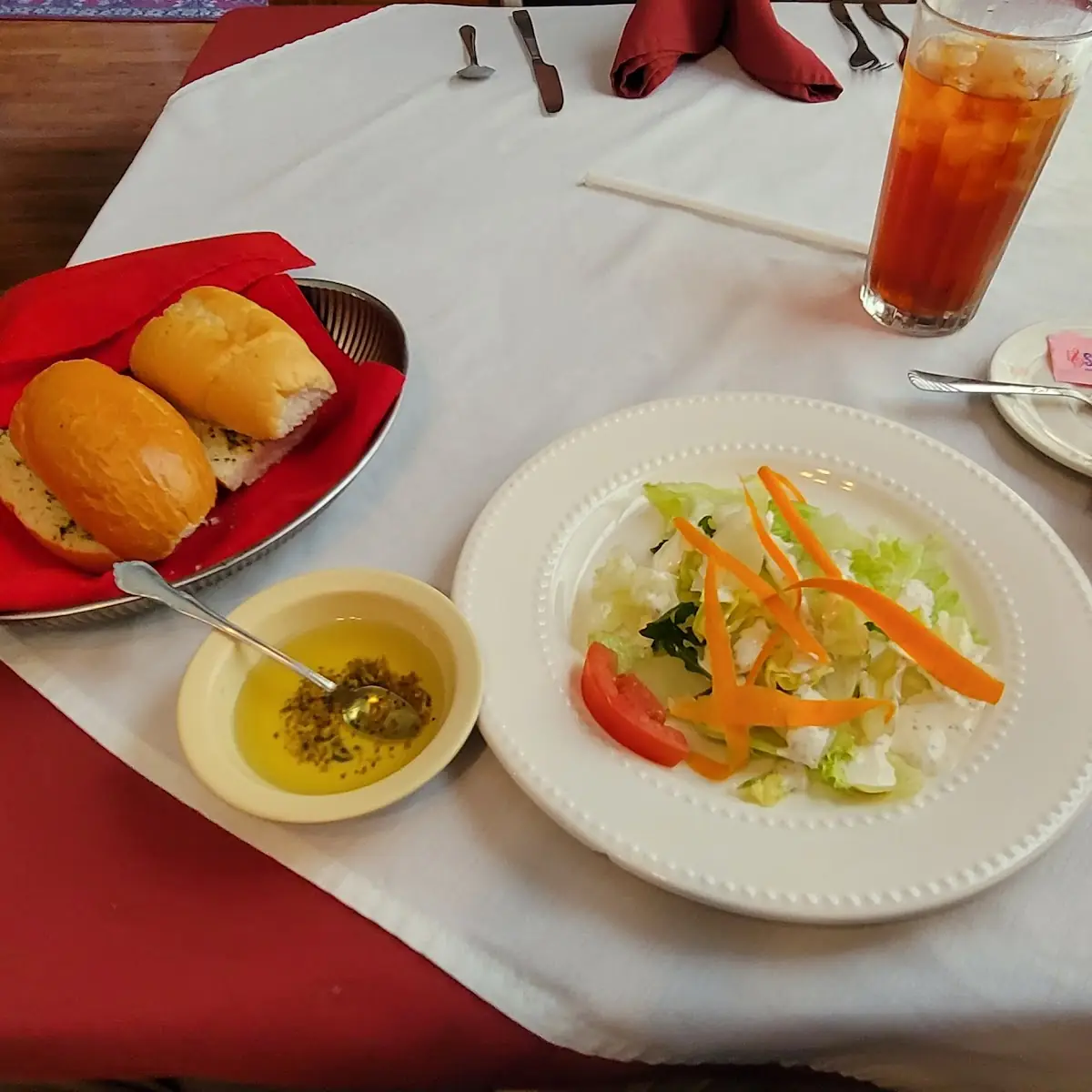 Salad Garlic Bread