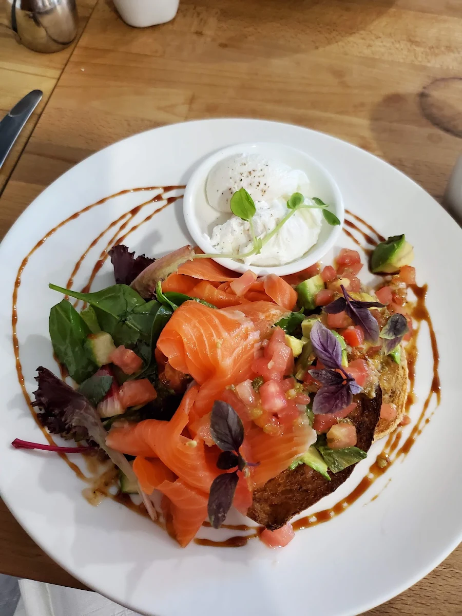 Smoked Salmon Avacado Toast