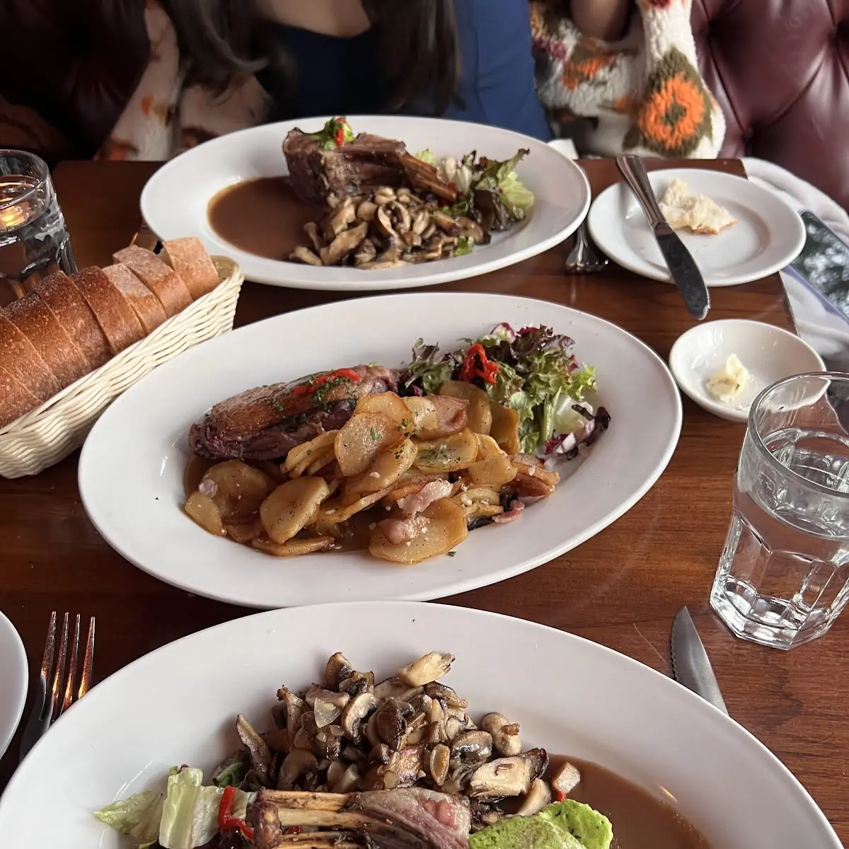 Bistro Coq Au Vin