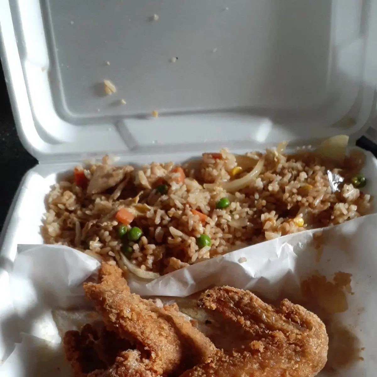 Fried Rice with Chicken Wings Dinner