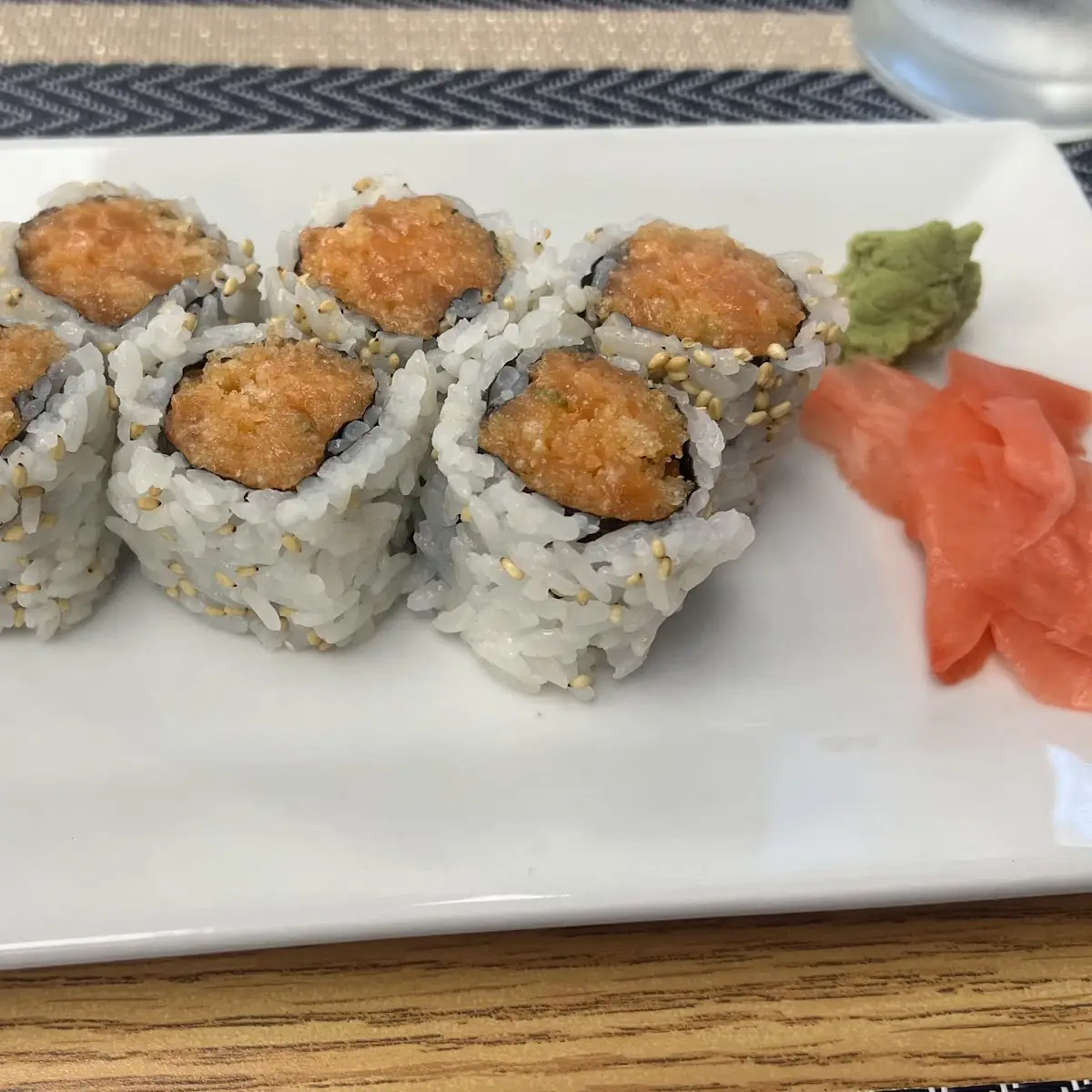 Spicy Salmon Roll