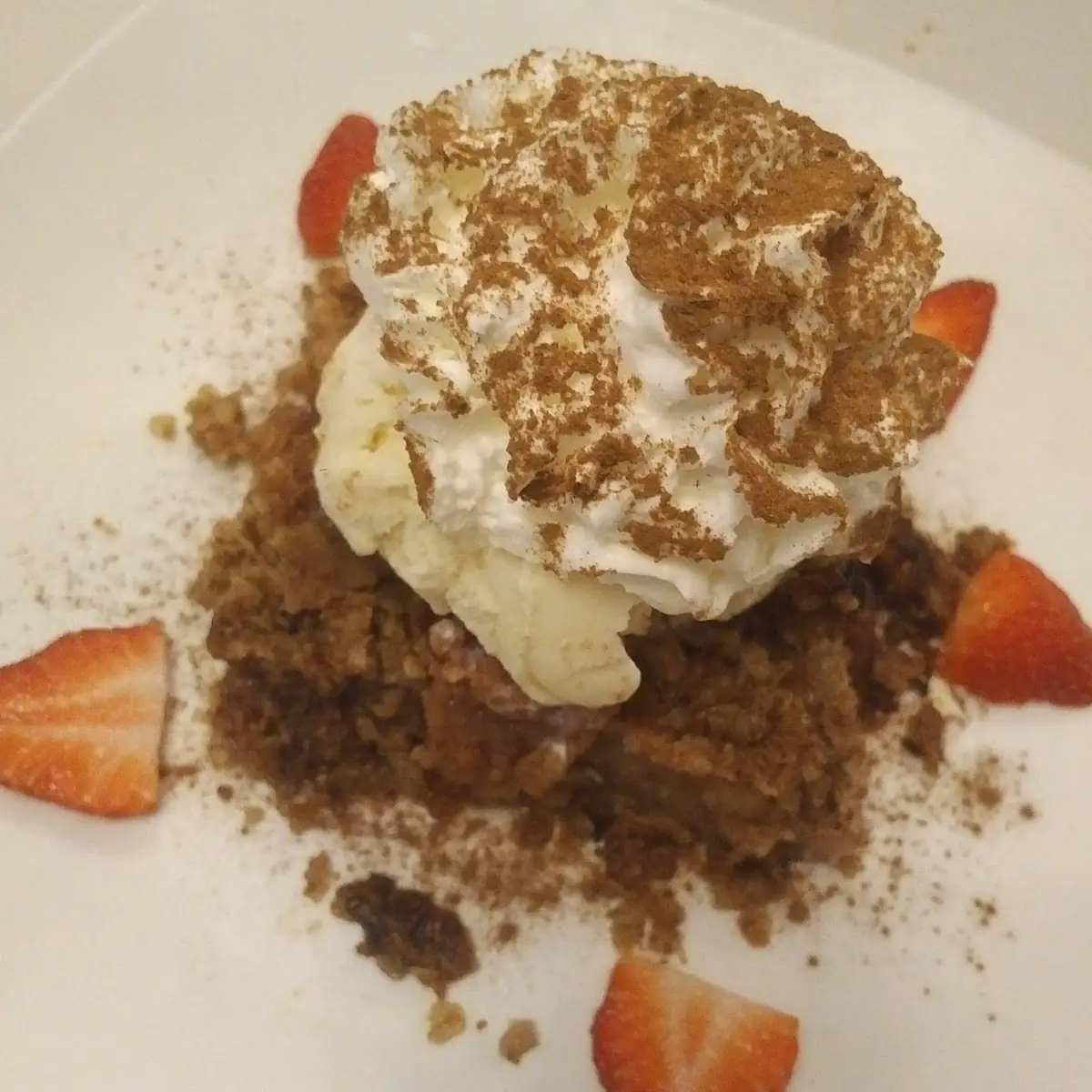 Cobbler with Vanilla Ice Cream