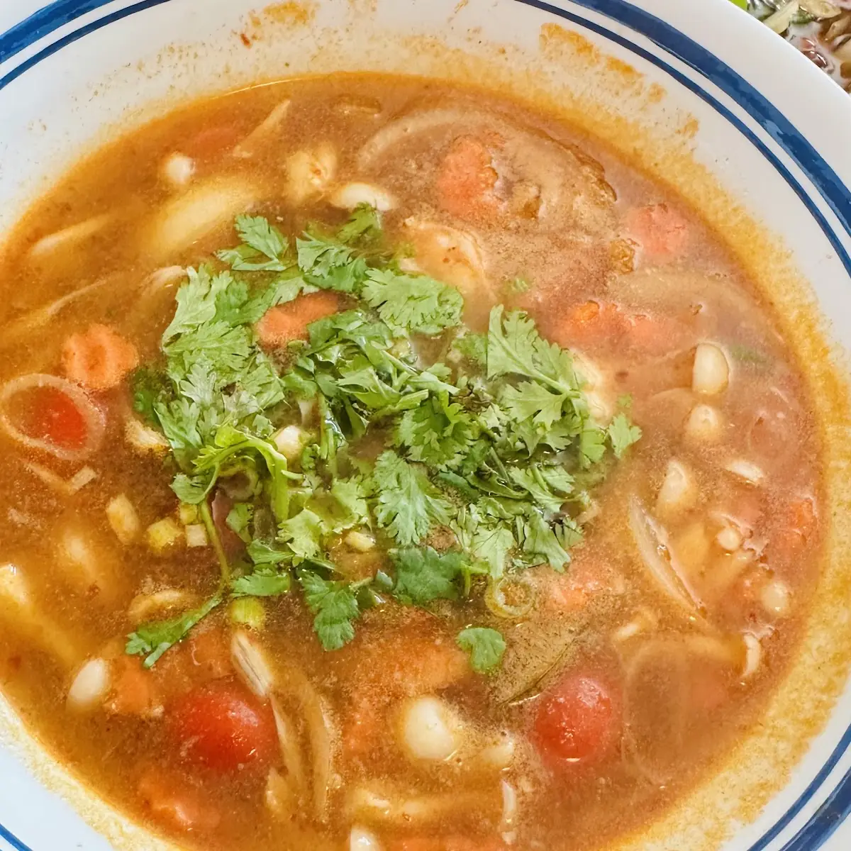 B1 Tom Yum