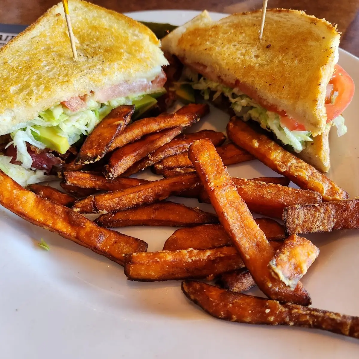 Pub's Turkey Club