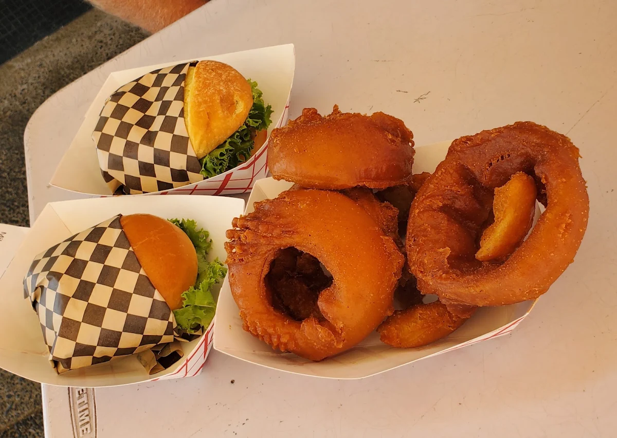 Onion Rings & Burgers