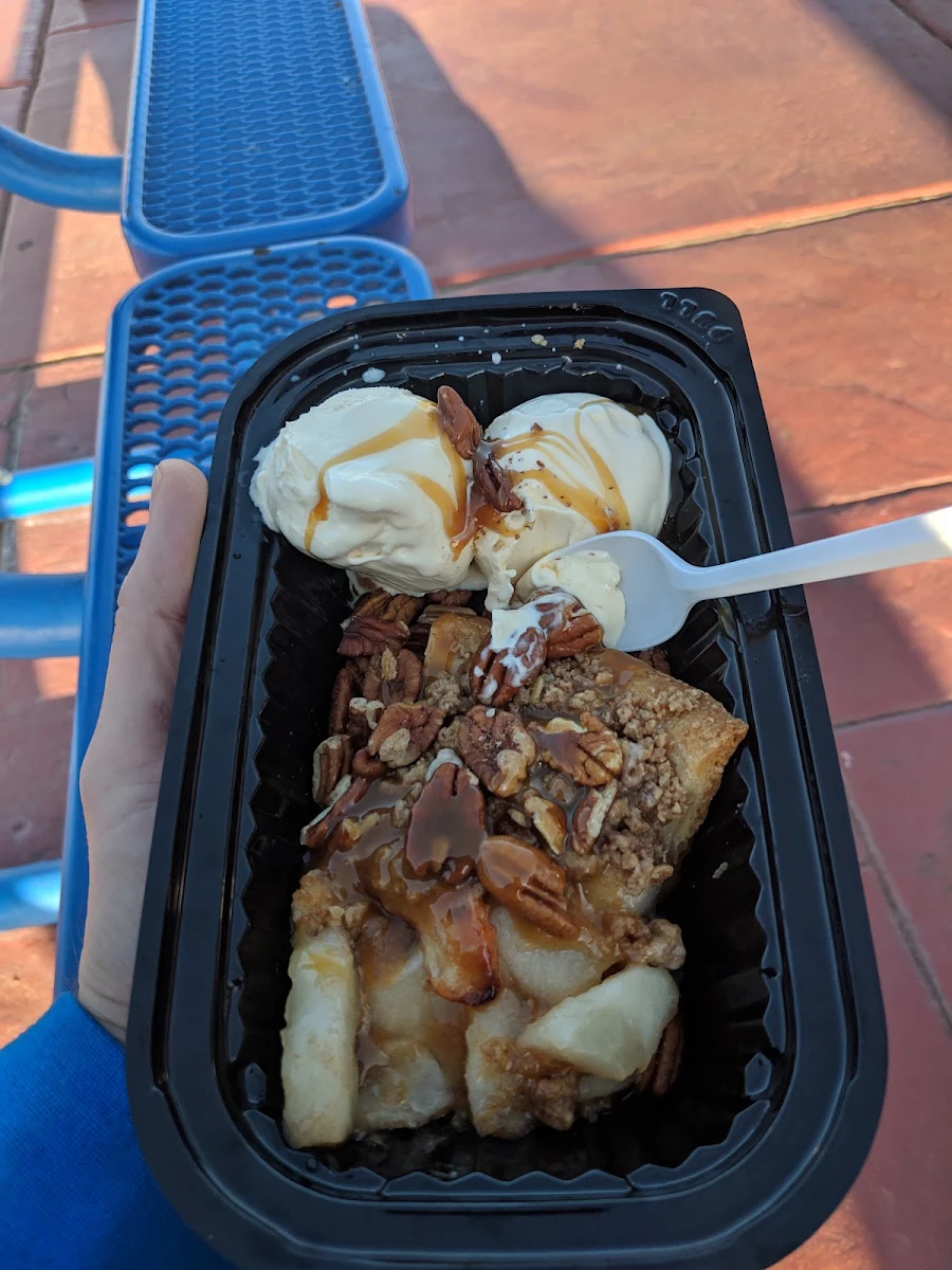 Apple Pie Ala Mode