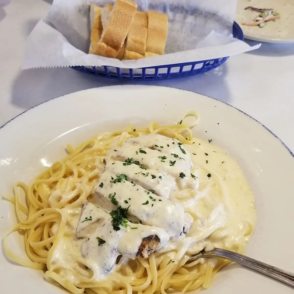 Chicken Alfredo