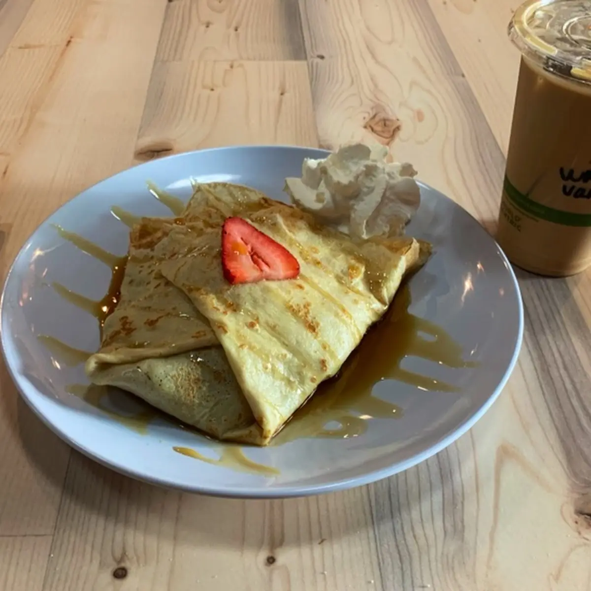 Mixed Berry Crêpes