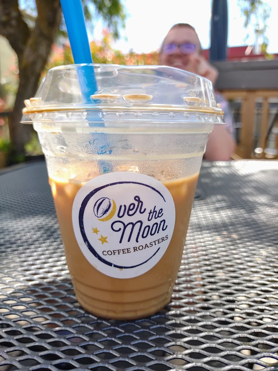 Iced Caramel Macchiato